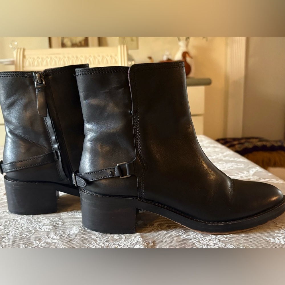Franco Sarto Black Leather Ankle Booties